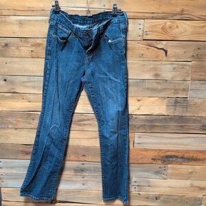 Levi's Classic Indigo Straight Leg Women's Jeans